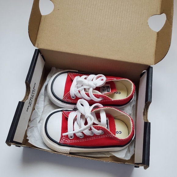 Red Converse - Infant Size 4 - Picture 1 of 5